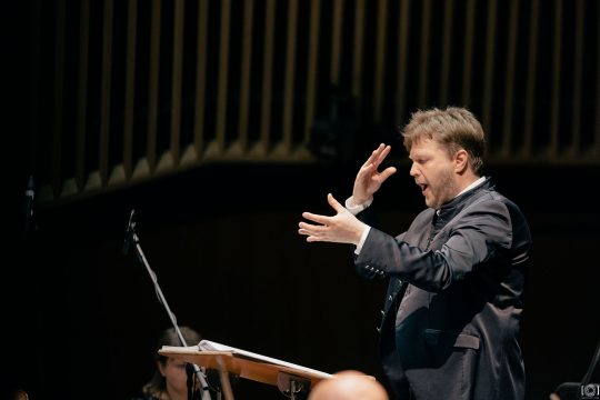 Conductor Guntis Kuzma in a concert performance